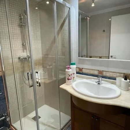 En Con Parking Y Wifi Apartmán