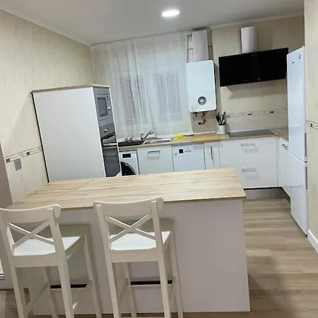En Con Parking Y Wifi Apartment