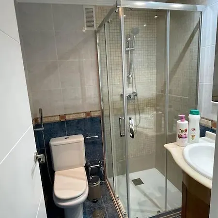 En Con Parking Y Wifi شقة